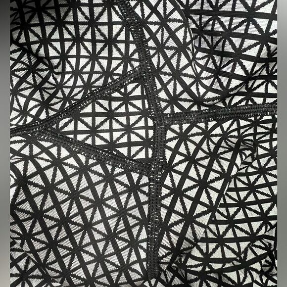 Lululemon Wunder Under Silver Spoon Leggings - Picture 9 of 14